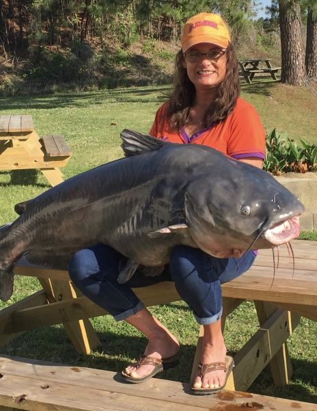 113.8-pound catfish caught on Lake Moultrie