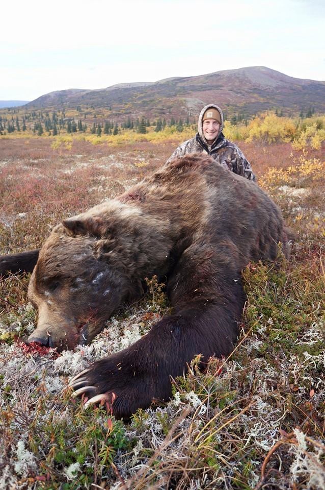 biggest grizzly bear kills in the record books shane