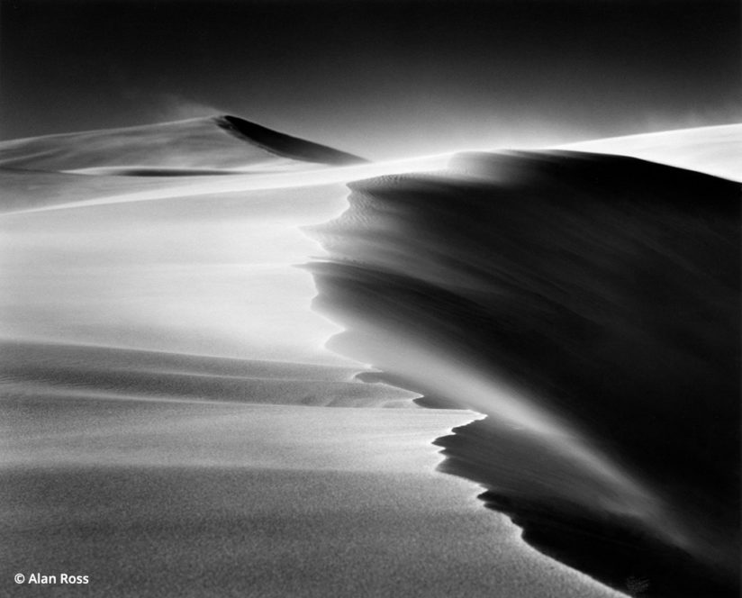 Sandstorm in black-and-white