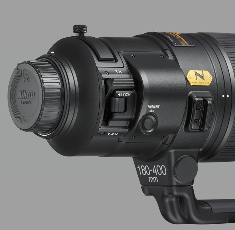 Nikon 180-400mm f/4E TC1.4 FL ED VR close up (right)