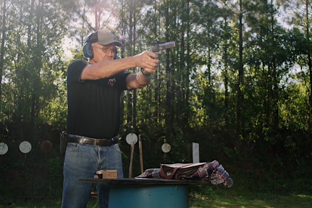 Jerry Miculek Early Life, Family, Competitive and