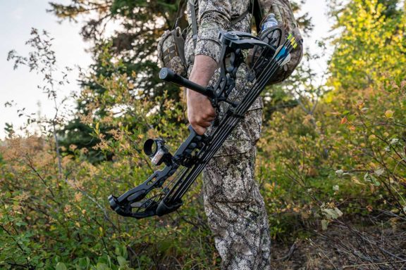 5 Best Bow Stabilizers for Hunting - Outdoor Enthusiast Lifestyle Magazine