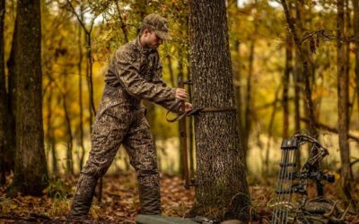 5 of the Best Climbing Sticks for Hunting Up High